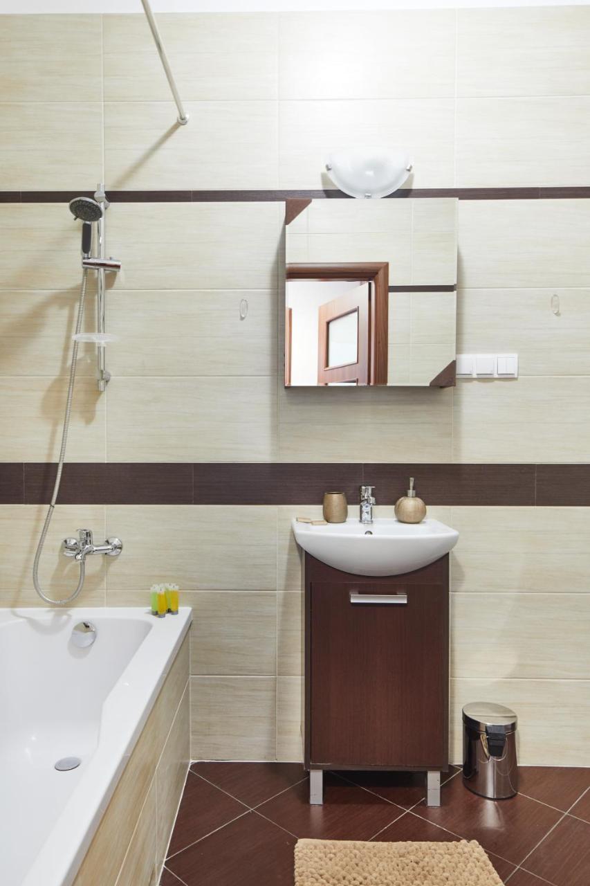 Zoliborz Green Garden Apartment Varşova Dış mekan fotoğraf